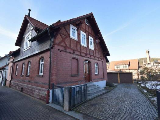 Einfamilienhaus zum Kauf 189.000 € 1 Zimmer 156,4 m² 670 m² Grundstück Zella-Mehlis 98544
