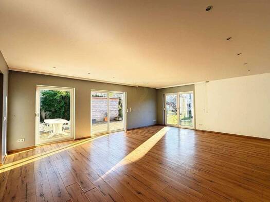 Einfamilienhaus zum Kauf 680.000 € 6 Zimmer 154 m² 558 m² Grundstück Kleinmachnow 14532