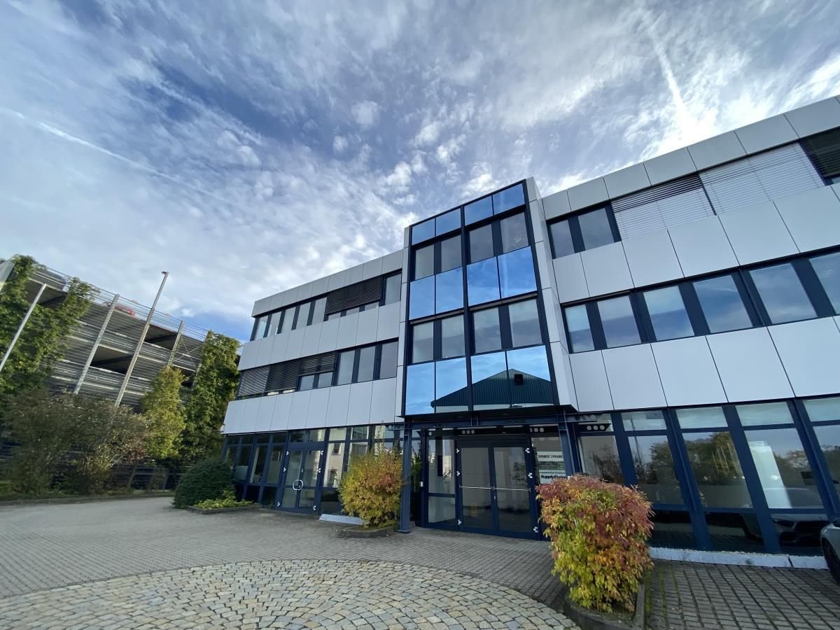 Bürogebäude zur Miete 1.214 m²<br/>Bürofläche ab 132 m²<br/>Teilbarkeit Tennenlohe Erlangen 91058