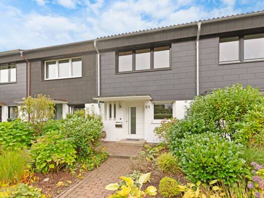 Reihenmittelhaus zum Kauf 585.000 € 4 Zimmer 116 m² 220 m² Grundstück Hummelsbüttel Hamburg 22339