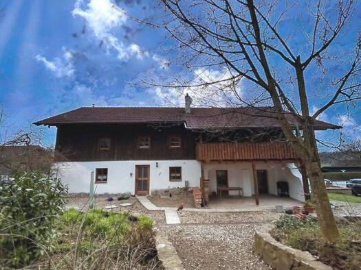 Einfamilienhaus zum Kauf 549.000 € 5 Zimmer 310 m² 2.600 m² Grundstück Kriestorf Aldersbach 94501