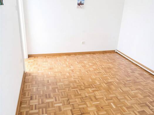 Wohnung zur Miete 630 € 2,5 Zimmer 64 m² 1. Geschoss frei ab 01.09.2026 Preetzer Straße 10 Gaarden-Ost Kiel 24143