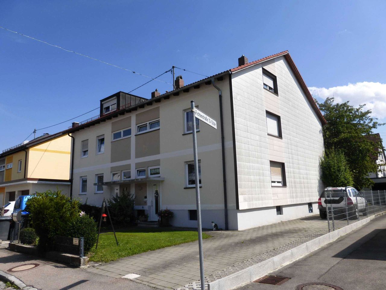 Haus zum Kauf provisionsfrei 341.000 € 6 Zimmer 160 m²<br/>Wohnfläche 380 m²<br/>Grundstück Zedernstraße Kissing 86438