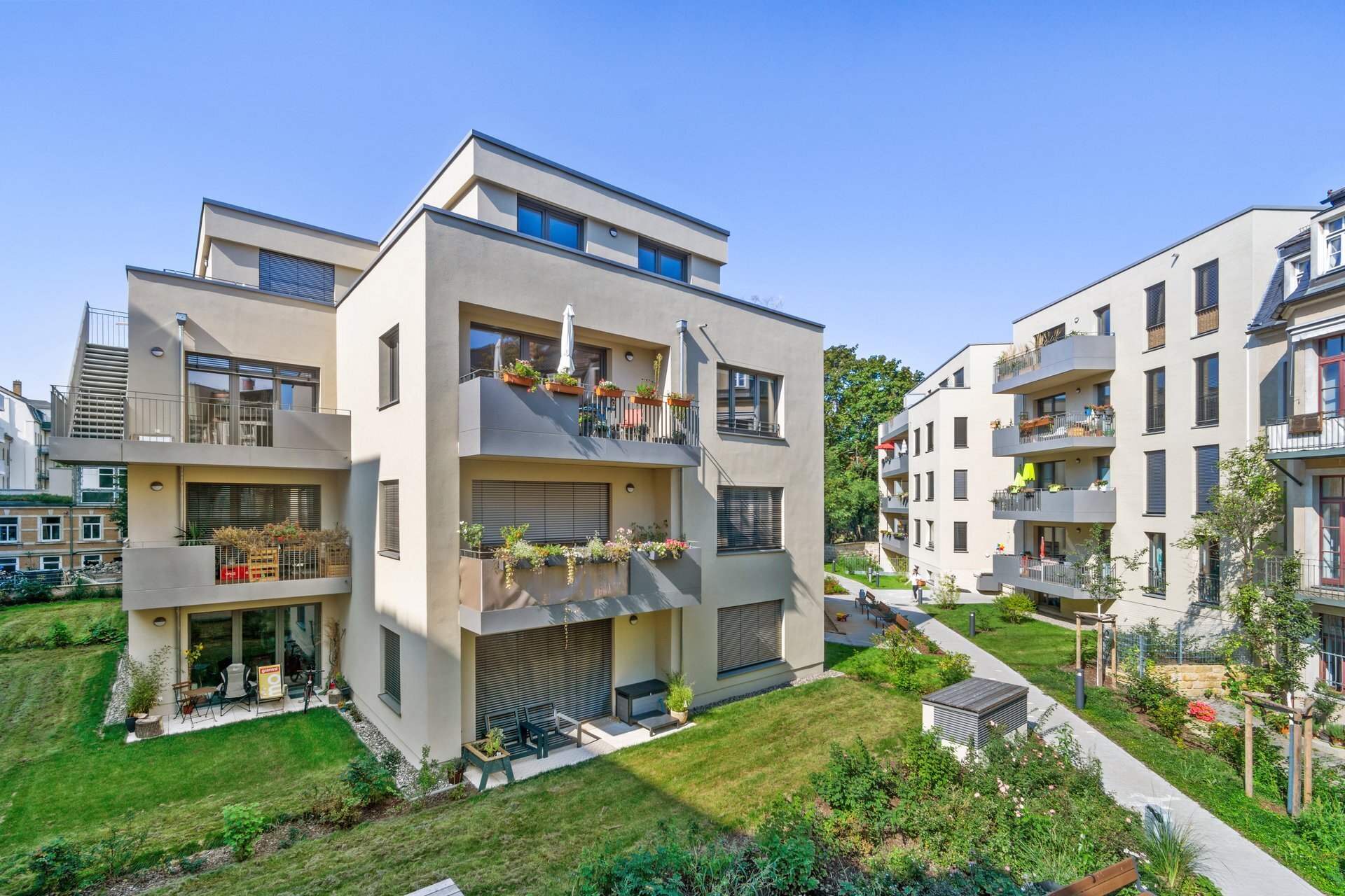 Wohnung zur Miete 913 € 2 Zimmer 71,6 m²<br/>Wohnfläche 1.<br/>Geschoss Prießnitzstraße 9a Radeberger Vorstadt (Forststr.) Dresden 01099