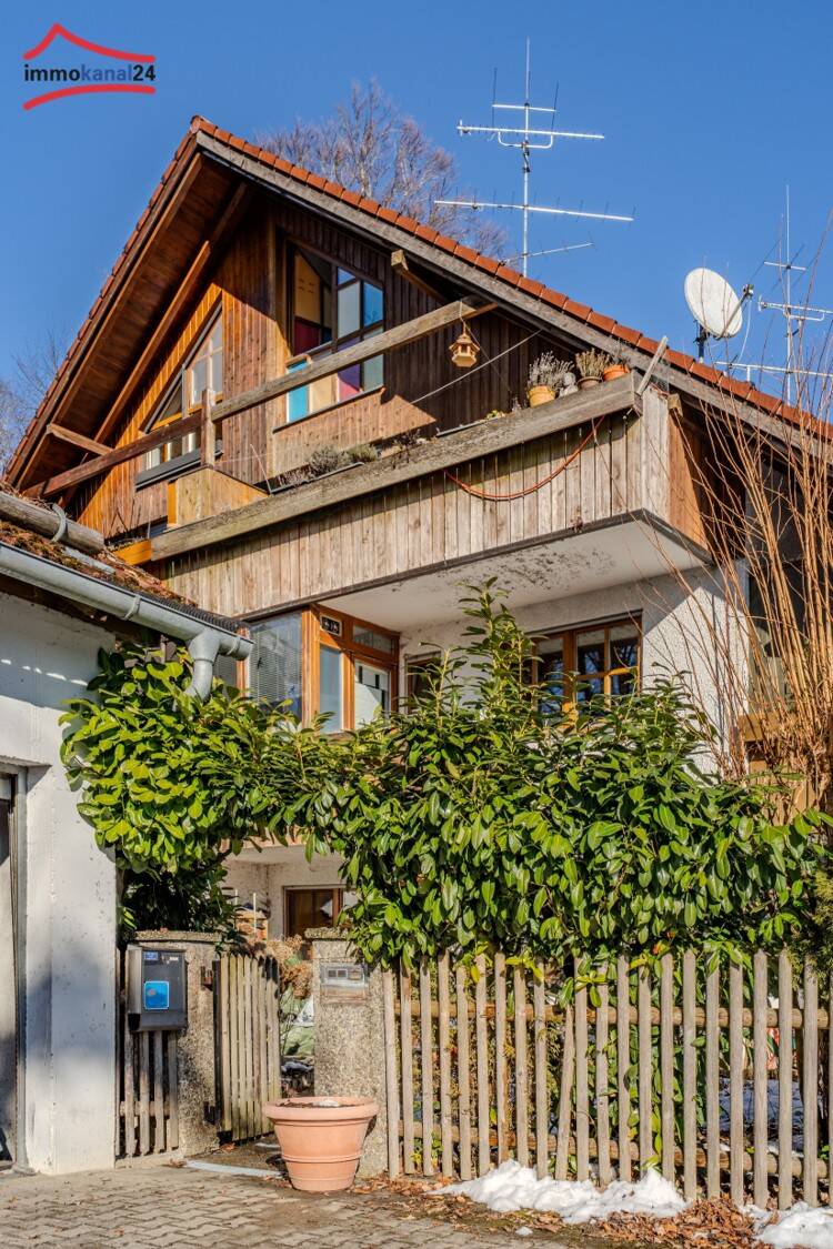 Immobilie in Schäftlarn - Schönste und Beste Lage von 82067 Ebenhausen – DHH mit Wintergarten, Balkone & Sauna - Bild 0