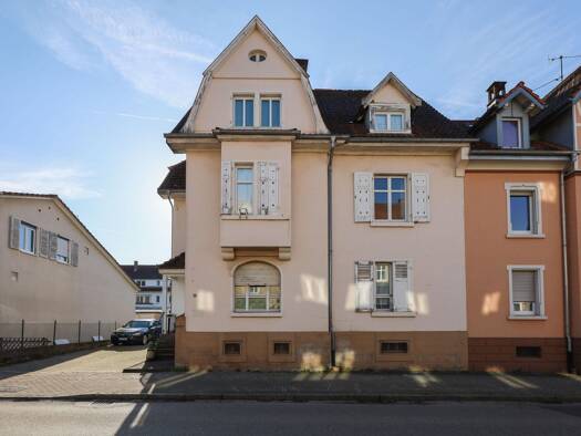 Mehrfamilienhaus zum Kauf 449.000 € 9 Zimmer 220 m² 425 m² Grundstück Schopfheim Schopfheim 79650
