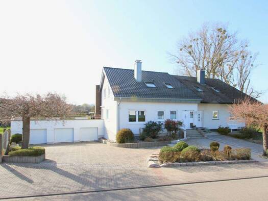 Doppelhaushälfte zum Kauf 875.000 € 5 Zimmer 231 m² 829 m² Grundstück Bietigheim 76467