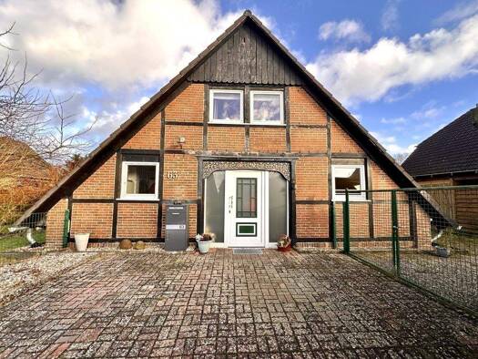 Einfamilienhaus zum Kauf provisionsfrei 440.000 € 5 Zimmer 170 m² 805 m² Grundstück Sarau Glasau 23719