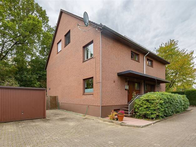 Doppelhaushälfte zum Kauf 675.000 € 6 Zimmer 160 m² 300 m² Grundstück frei ab sofort Lurup Hamburg 22547