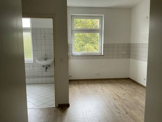 Wohnung zur Miete 379 € 1,5 Zimmer 42,2 m² 2. Geschoss Flashoffstr. 5 Ostviertel Stadtbezirk I 45127