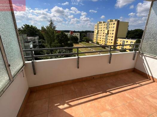 Wohnung zum Kauf 105.000 € 2 Zimmer 57 m² 5. Geschoss Burgdorf Burgdorf 31303