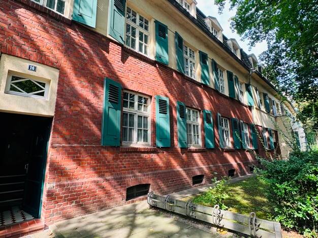 Wohnanlage zum Kauf provisionsfrei als Kapitalanlage geeignet 369.800 € 8 Zimmer 235,6 m² Rosenbergstr. 4 Hüttenheim Duisburg-Süd 47259