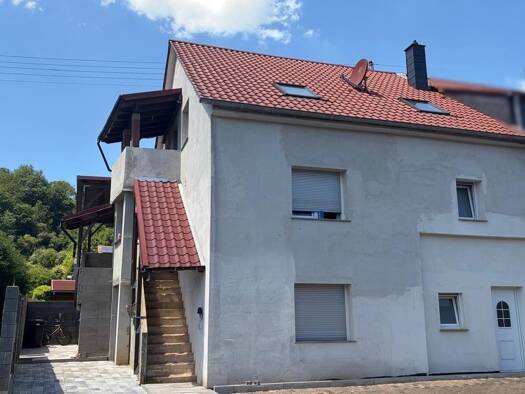 Mehrfamilienhaus zum Kauf 299.000 € 7 Zimmer 203 m² 200 m² Grundstück frei ab sofort Wahlen Losheim am See 66679
