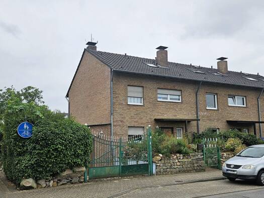 Reihenendhaus zum Kauf 304.000 € 5 Zimmer 124 m² 578 m² Grundstück Hamminkeln Hamminkeln 46499