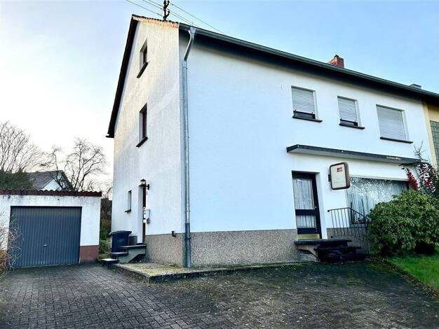 Haus zum Kauf 179.000 € 5 Zimmer 150 m² 680 m² Grundstück frei ab sofort Illingen Illingen , Saar 66557