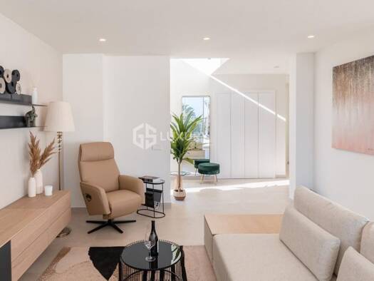 Haus zum Kauf 1.912.900 € 215 m² 500 m² Grundstück Adeje 38670