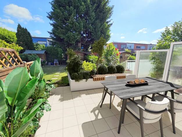 Reihenmittelhaus zum Kauf provisionsfrei 350.000 € 3 Zimmer 75 m² 145 m² Grundstück frei ab sofort Camillo-Sitte-Weg 63 Praunheim Frankfurt am Main 60488