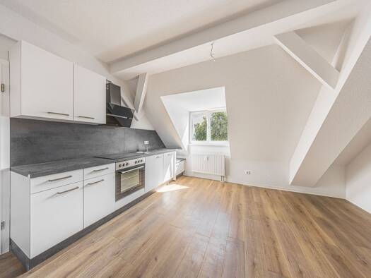 Maisonette zur Miete 1.059 € 3 Zimmer 90 m² 4. Geschoss Pögnerstraße 12 Schönefeld-Abtnaundorf Leipzig 04347