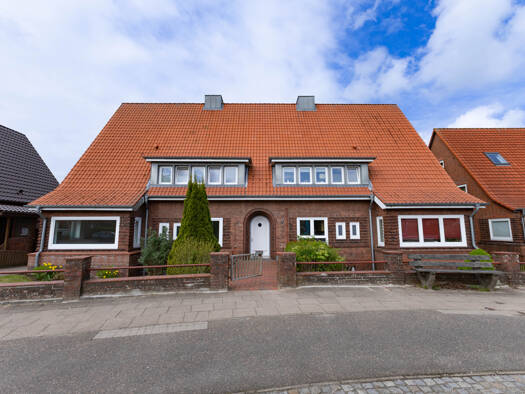 Wohnung zur Miete 555 € 2 Zimmer 69 m² 1. Geschoss Heide 25746