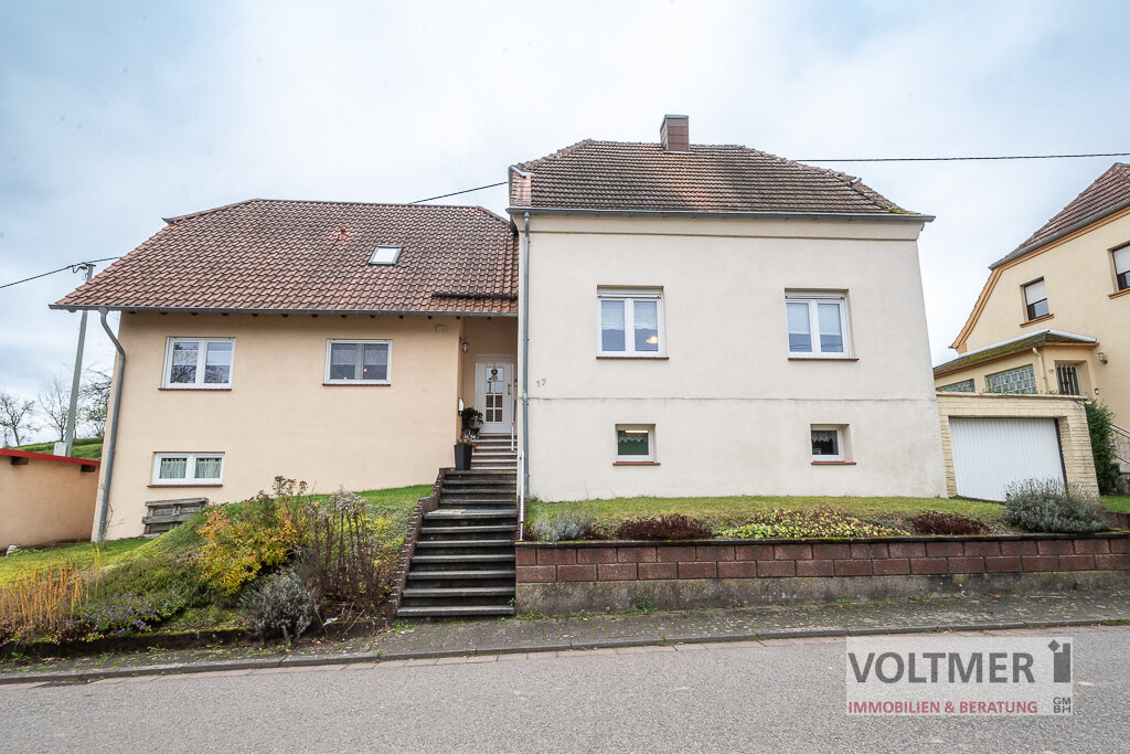 Haus zum Kauf 320.000 € 7 Zimmer 218 m²<br/>Wohnfläche 770 m²<br/>Grundstück Steinberg Oberthal / Steinberg-Deckenhardt 66649