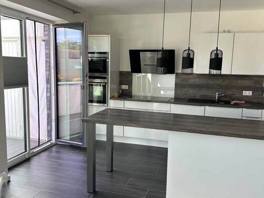 Wohnung zur Miete 1.500 € 4 Zimmer 100 m² frei ab sofort Rettmer Lüneburg 21335