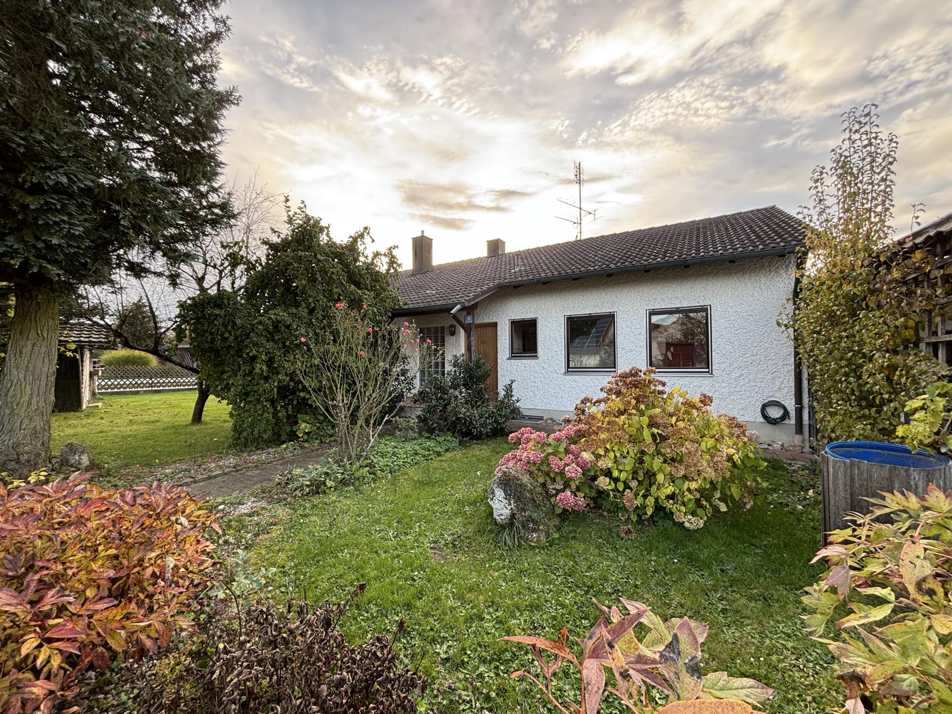 Einfamilienhaus zum Kauf 499.000 € 5 Zimmer 106 m²<br/>Wohnfläche 947 m²<br/>Grundstück Baumgarten Nandlstadt / Baumgarten 85405