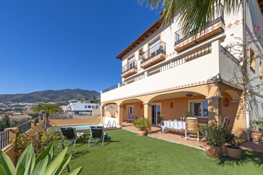 Villa zum Kauf 1.250.000 € 5 Zimmer 368,9 m² 472 m² Grundstück Benalmadena 29630