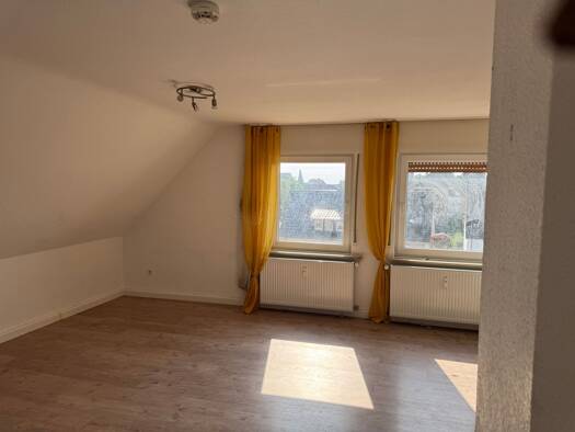 Wohnung zur Miete 550 € 2,5 Zimmer 72 m² Geschoss 2/3 frei ab sofort Beetstraße 10 Innenstadt Bad Salzuflen 32105