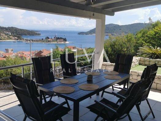 Einfamilienhaus zum Kauf 2.000.000 € 7 Zimmer 300 m² Vis Vis 21480