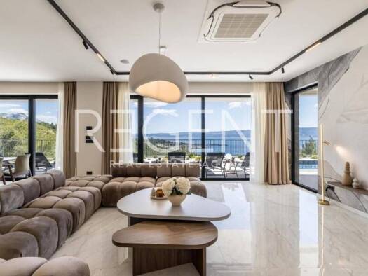 Haus zum Kauf 1.400.000 € 5 Zimmer 3 m² Dugi Rat