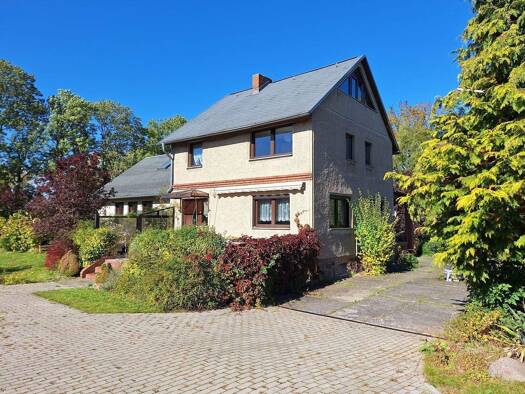 Mehrfamilienhaus zum Kauf 293.000 € 5 Zimmer 200,2 m² 5.506 m² Grundstück Levenhagen 17498