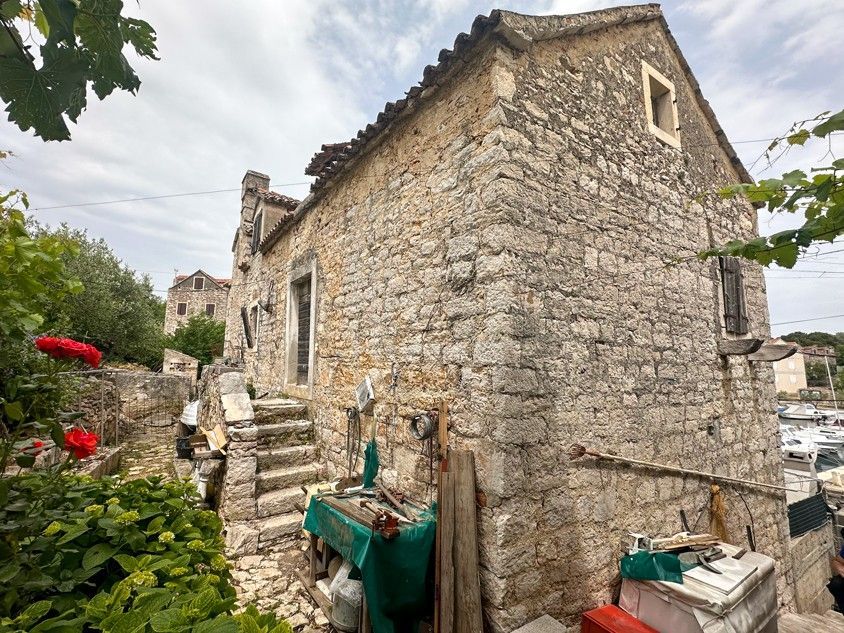 Haus zum Kauf 130.000 € 3 Zimmer 125 m²<br/>Wohnfläche Sibenik