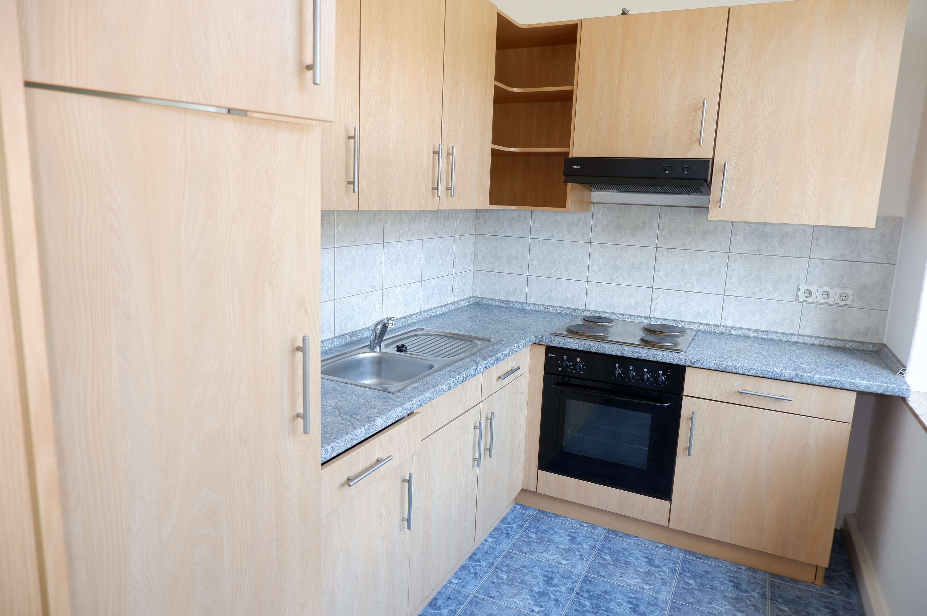 Apartment zur Miete 241 € 2 Zimmer 45 m²<br/>Wohnfläche 1.<br/>Geschoss 01.02.2025<br/>Verfügbarkeit Otto-Planer-Straße 9 Ebersdorf 141 Chemnitz 09131