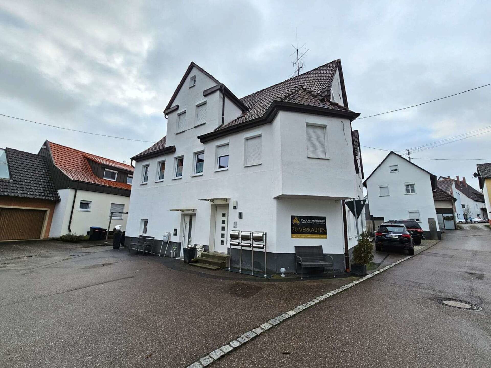 Mehrfamilienhaus zum Kauf 390.000 € 8 Zimmer 230 m²<br/>Wohnfläche 351 m²<br/>Grundstück Marktstr. 1 Obersontheim Obersontheim 74423