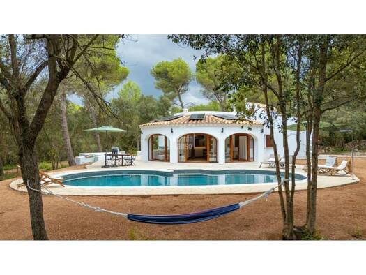 Villa zum Kauf 1.195.000 € 3 Zimmer 153 m² 100.896 m² Grundstück Ferreries 07750