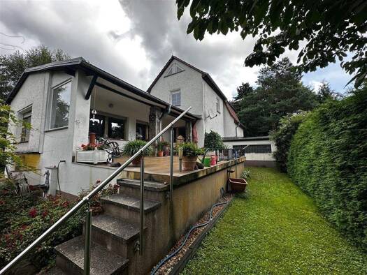 Einfamilienhaus zum Kauf 595.000 € 4 Zimmer 120 m² 1.088 m² Grundstück Dramburger Straße 52 Biesdorf Berlin 12683