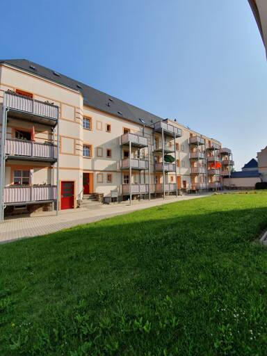 Wohnung zur Miete 448 € 2 Zimmer 56 m² 1. Geschoss frei ab sofort Zwickauer Straße 172 Reichenbach Reichenbach 08468