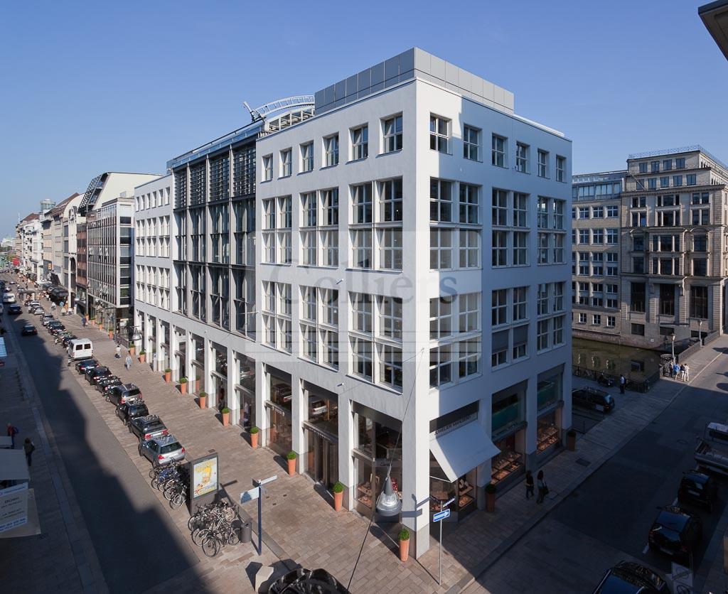 Bürogebäude zur Miete 32,50 € 305,3 m²<br/>Bürofläche ab 305,3 m²<br/>Teilbarkeit Neustadt Hamburg 20354