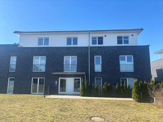 Wohnung zur Miete 1.400 € 3,5 Zimmer 97 m² EG frei ab 01.06.2026 Stelle 21435