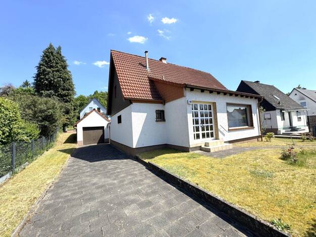 Einfamilienhaus zum Kauf 345.000 € 4 Zimmer 113,6 m² 805 m² Grundstück Nördlich der Gut-Heim-Str. Kaiserslautern 67657