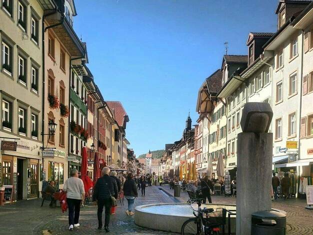 Wohnung zur Miete 1.724 € 3 Zimmer 115 m² 4. Geschoss frei ab 01.04.2026 Kaiserstrasse Waldshut Waldshut-Tiengen 79761