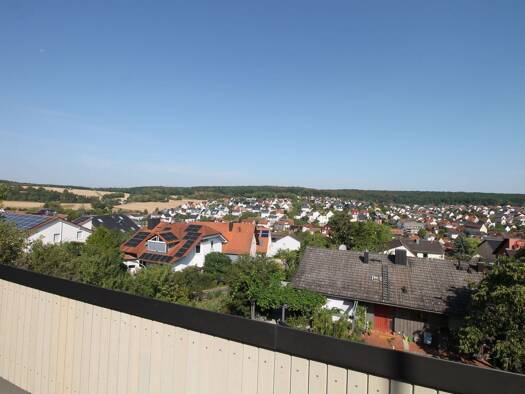 Penthouse zur Miete - Erstbezug 1.280 € 2 Zimmer 61 m² Geschoss 1/2 frei ab sofort Am Ziegelbaum 27 Höchberg 97204