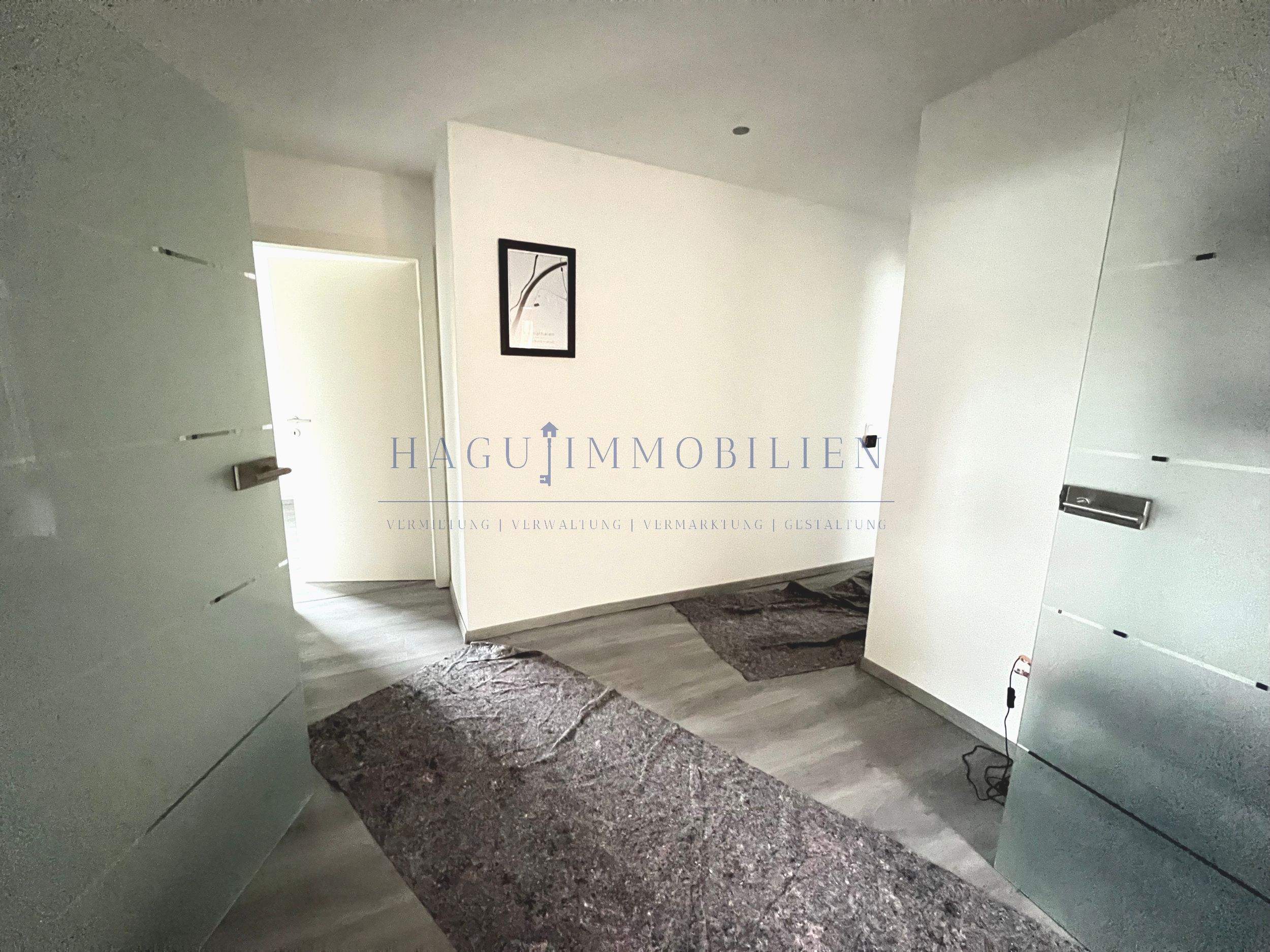 Einfamilienhaus zur Miete 1.490 € 8 Zimmer 150,3 m²<br/>Wohnfläche 297 m²<br/>Grundstück ab sofort<br/>Verfügbarkeit Westerrönfeld Westerrönfeld 24784