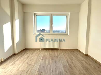Wohnung zur Miete 653 € 4 Zimmer 85 m² EG Am Hafen 11 Lübz Lübz 19386