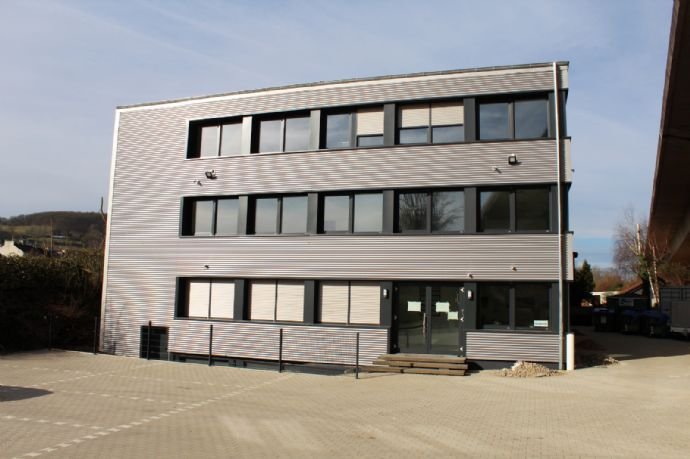 Produktionshalle zur Miete 1.400 € 220 m²<br/>Lagerfläche Eilpe-Nord Hagen 58091