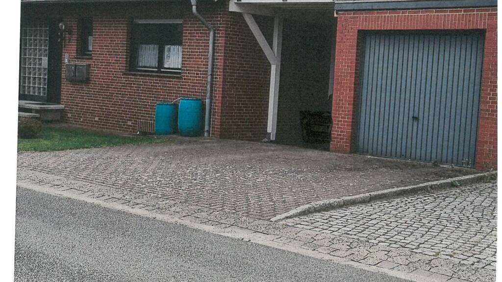 Einfamilienhaus zum Kauf 258.000 € 6 Zimmer 170 m² 1.000 m² Grundstück Emmerstedt Helmstedt 38350