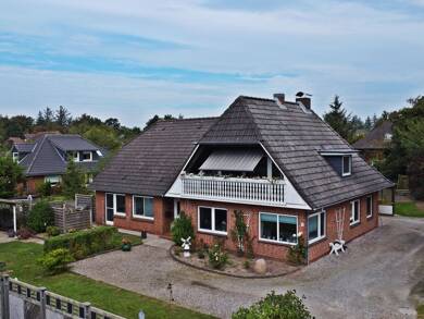 Einfamilienhaus zum Kauf 498.000 € 7 Zimmer 200 m² 958 m² Grundstück Husum 25813