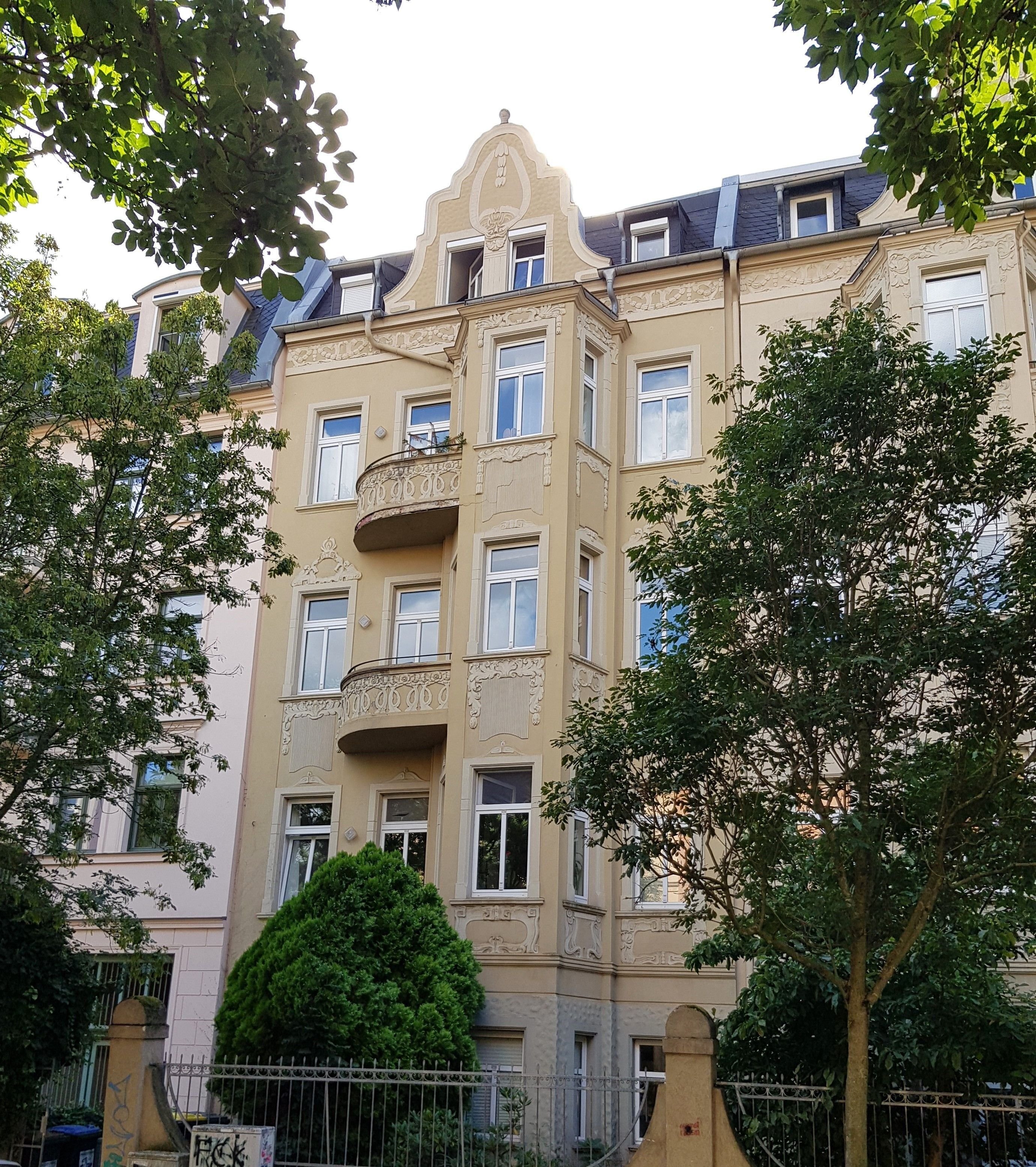 Wohnung zum Kauf als Kapitalanlage geeignet 250.000 € 3 Zimmer 111 m²<br/>Wohnfläche Richard-Wagner-Straße 22 Giebichenstein Halle (Saale) 06114