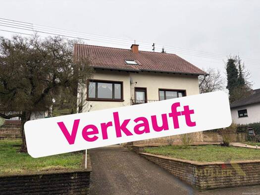 Einfamilienhaus zum Kauf 149.000 € 10 Zimmer 141 m² 1.197 m² Grundstück Saarfels Beckingen / Saarfels 66701