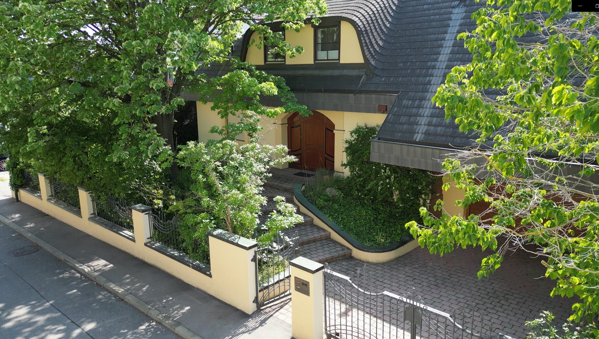 Einfamilienhaus zum Kauf 1.390.000 € 4 Zimmer 172 m²<br/>Wohnfläche 1.115 m²<br/>Grundstück ab sofort<br/>Verfügbarkeit Achau 2481